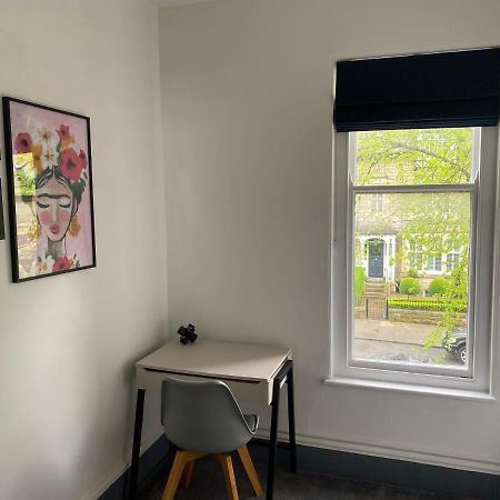 Dragon Parade Apartment Harrogate Extérieur photo