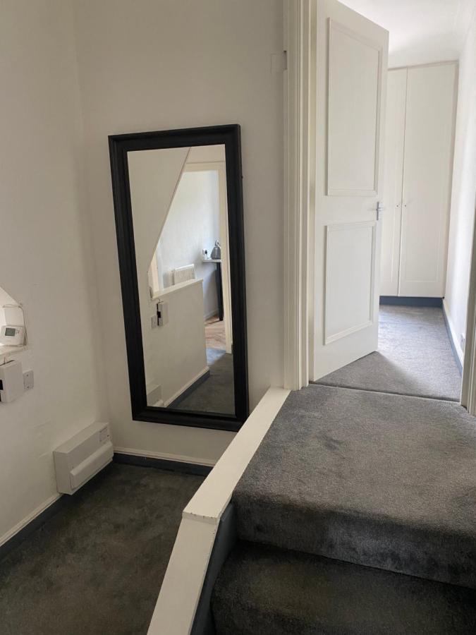 Dragon Parade Apartment Harrogate Extérieur photo